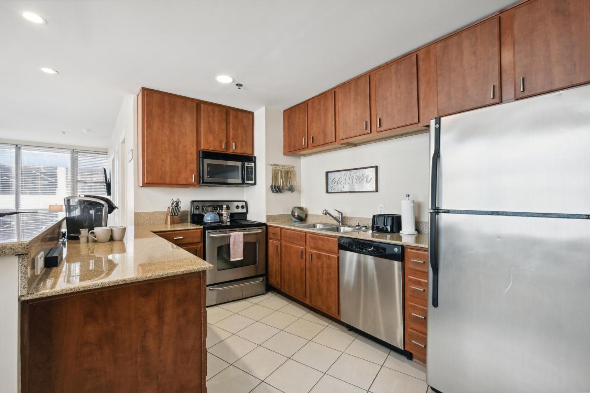 Amazing Condos Beautiful View 2 Blocks To French Quarter, Small Rooftop Pool, Gym, Seanger Theater, Super Dome, And Bourbon St ニューオーリンズ 部屋 写真