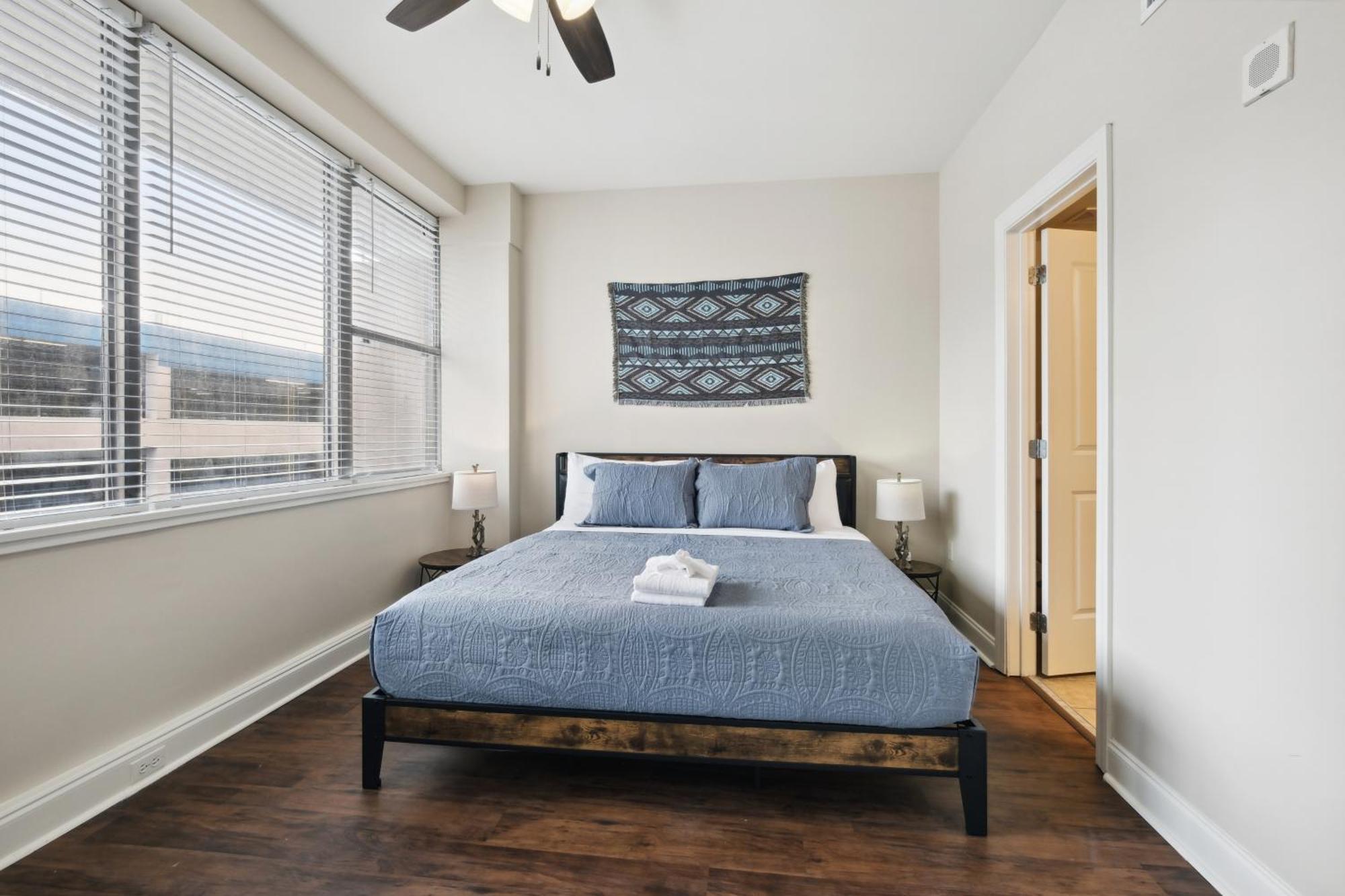 Amazing Condos Beautiful View 2 Blocks To French Quarter, Small Rooftop Pool, Gym, Seanger Theater, Super Dome, And Bourbon St ニューオーリンズ 部屋 写真