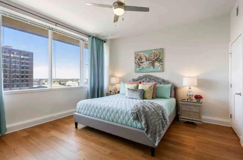 Amazing Condos Beautiful View 2 Blocks To French Quarter, Small Rooftop Pool, Gym, Seanger Theater, Super Dome, And Bourbon St ニューオーリンズ 部屋 写真