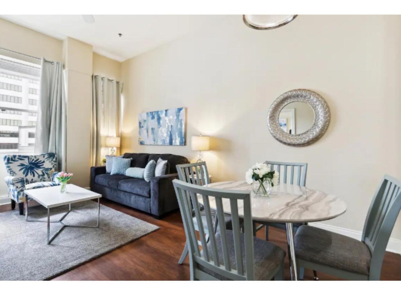 Amazing Condos Beautiful View 2 Blocks To French Quarter, Small Rooftop Pool, Gym, Seanger Theater, Super Dome, And Bourbon St ニューオーリンズ 部屋 写真