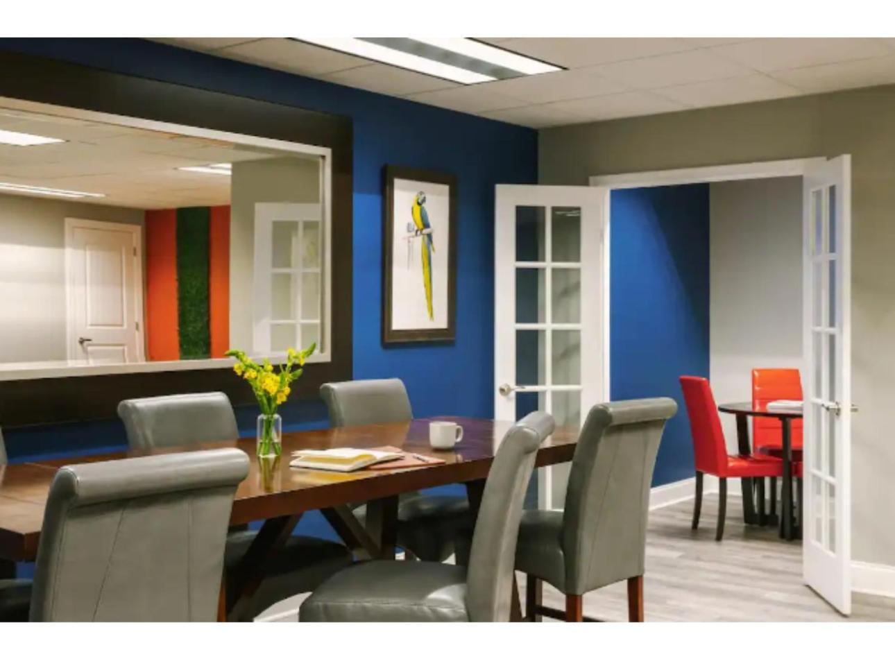 Amazing Condos Beautiful View 2 Blocks To French Quarter, Small Rooftop Pool, Gym, Seanger Theater, Super Dome, And Bourbon St ニューオーリンズ エクステリア 写真